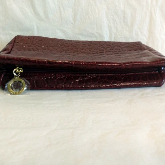 Estee Lauder Crocodile Pattern-Burgundy/Black Makeup Bag - Picture 7 of 8